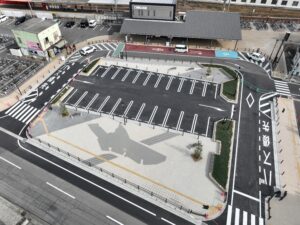 碧南駅西駅前広場全景